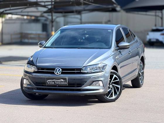 VOLKSWAGEN VIRTUS 1.0 200 TSI HIGHLINE AUTOMÁTICO